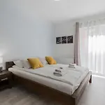 Aparthotel Break Rajska 8 - By Ina 4*