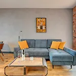 アパートホテル City Break Gdansk Rajska 8 - Apartamenty By Ina 4*