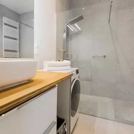 Break Rajska 8 Gdansk