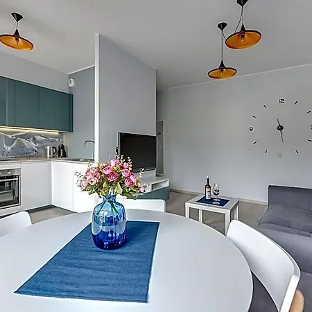 Apart-hotel Break Rajska 8 - By Ina 4*
