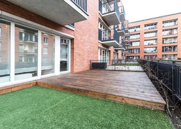 Break Rajska 8 מלון דירות