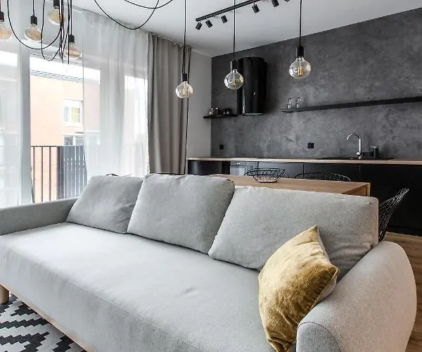 Break Rajska 8 公寓式酒店 4*