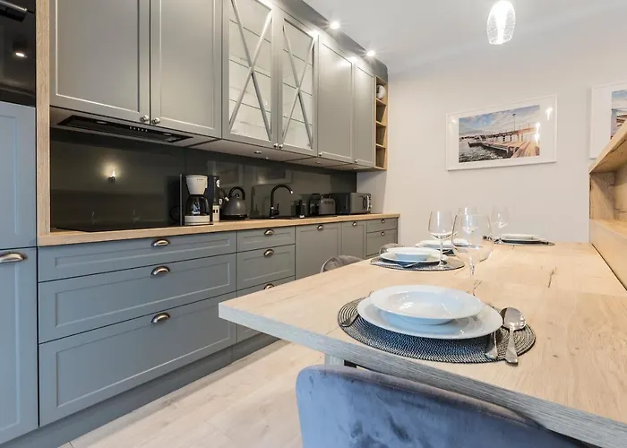 Break Rajska 8 公寓式酒店 4*